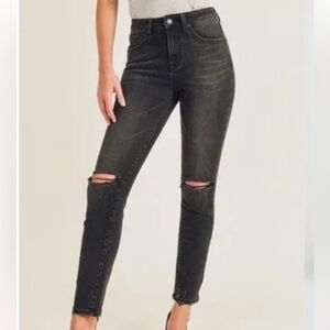Madewell Black Ripped Skinny Jeans